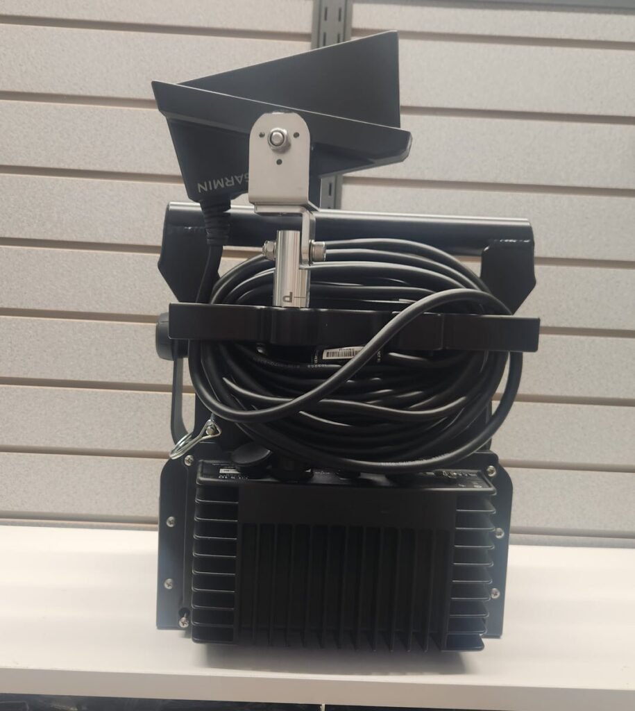 ArcLab 32AH Livescope Bundle (no pole)